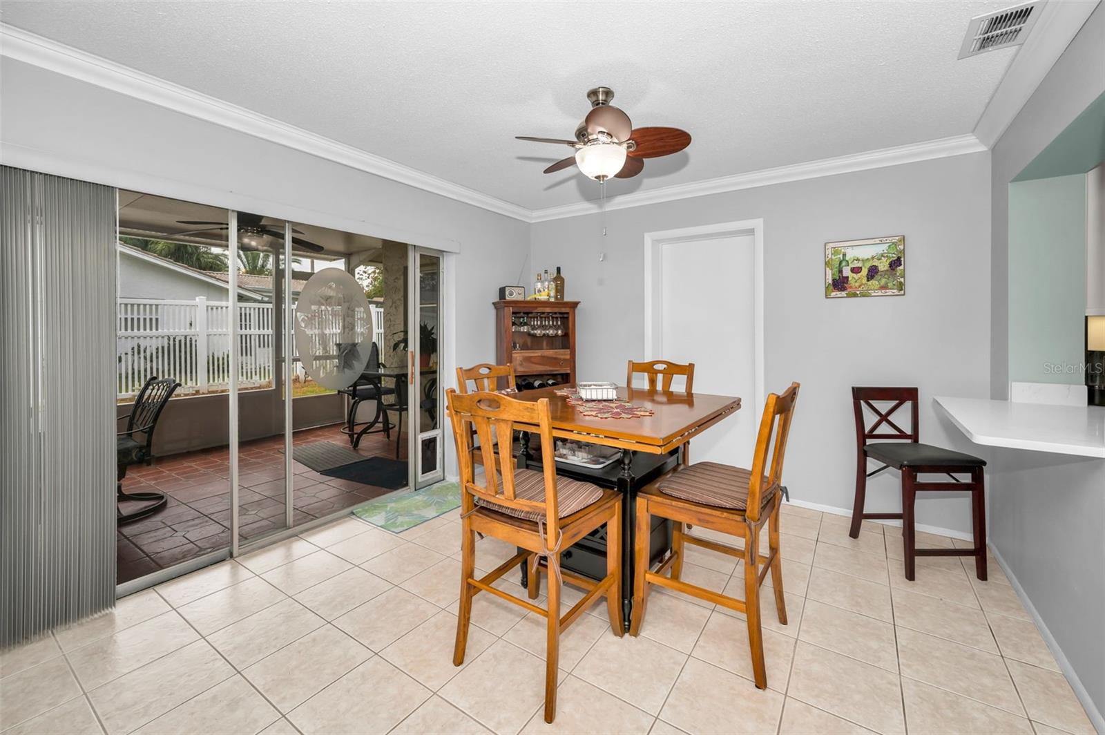 2404 FORECASTLE DR, PALM HARBOR, FL, 34685