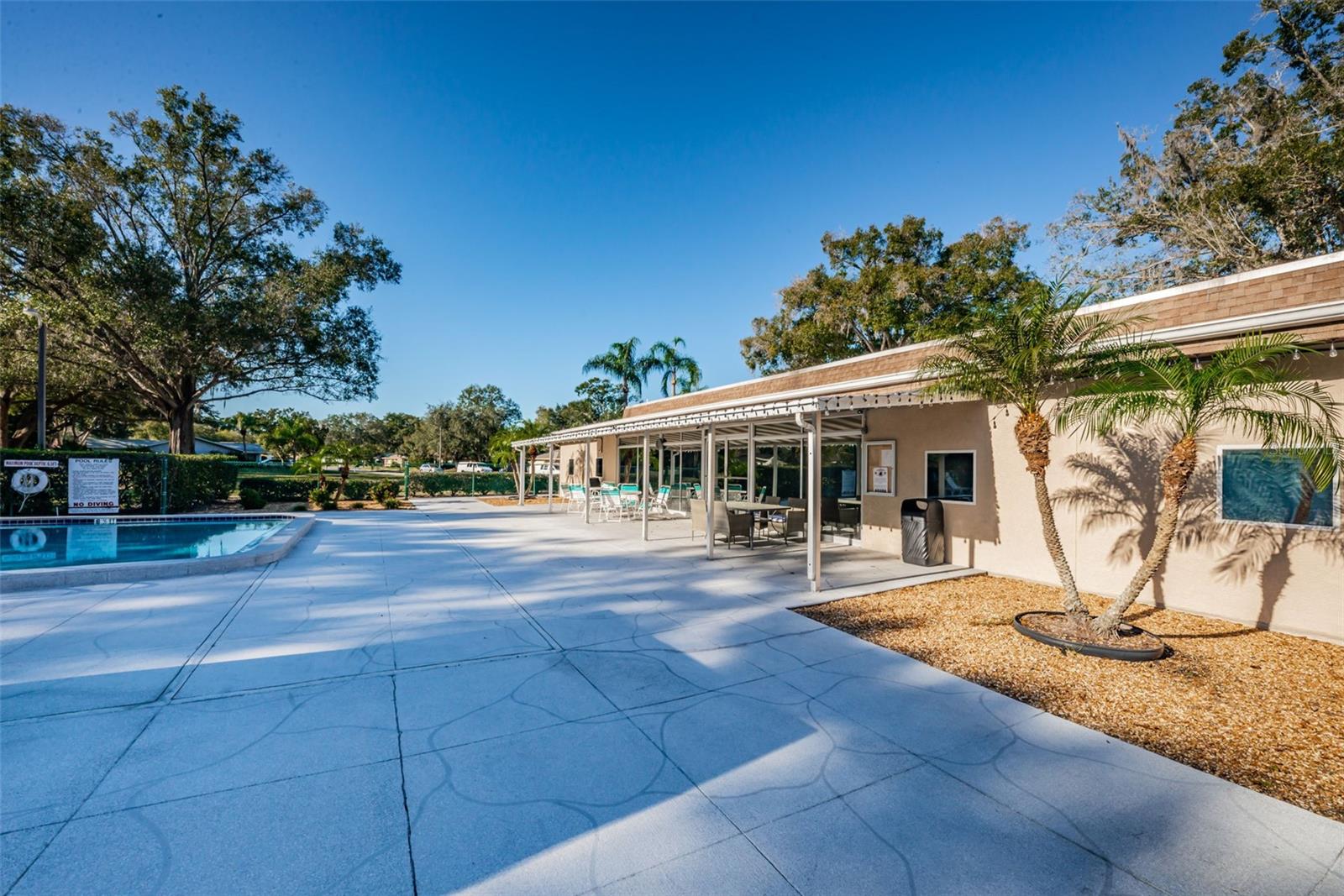 2404 FORECASTLE DR, PALM HARBOR, FL, 34685