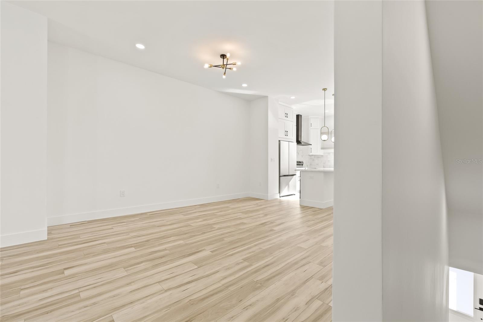 2220 E COLUMBUS DR #1, TAMPA, FL, 33605