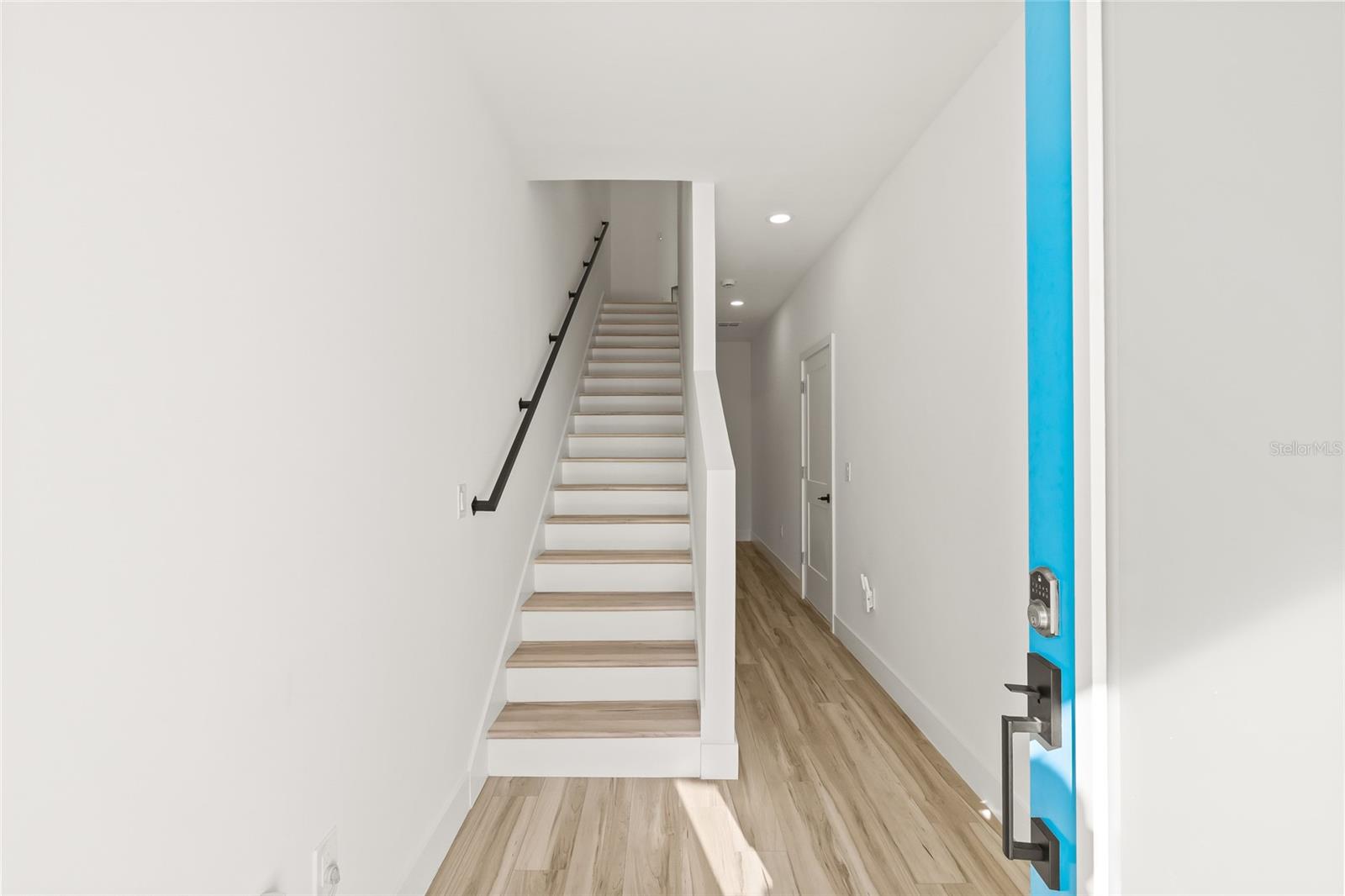 2220 E COLUMBUS DR #1, TAMPA, FL, 33605