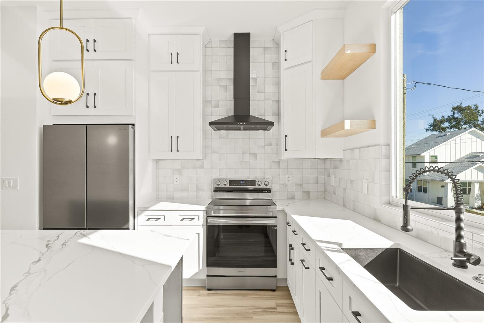 2220 E COLUMBUS DR #1, TAMPA, FL, 33605