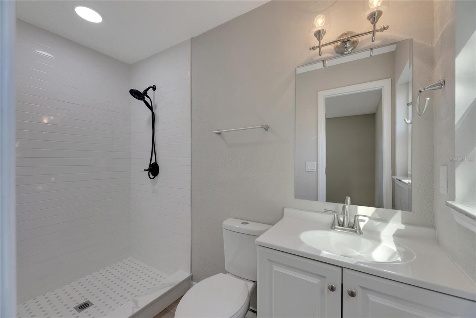 527 FOX RUN TRL, APOLLO BEACH, FL, 33572