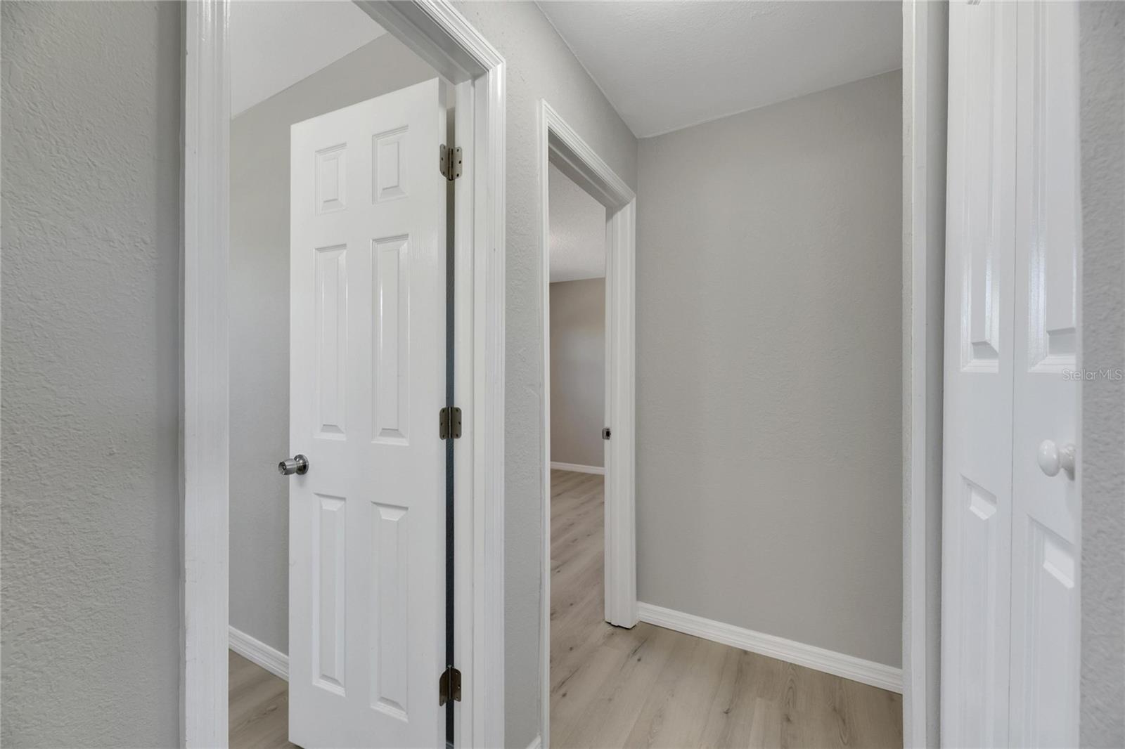 527 FOX RUN TRL, APOLLO BEACH, FL, 33572