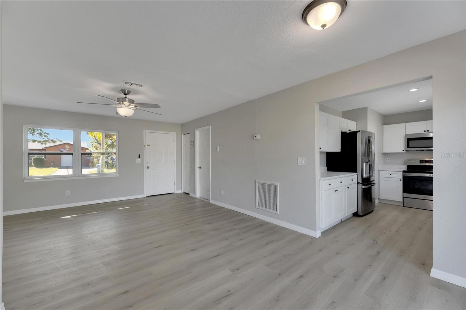 527 FOX RUN TRL, APOLLO BEACH, FL, 33572