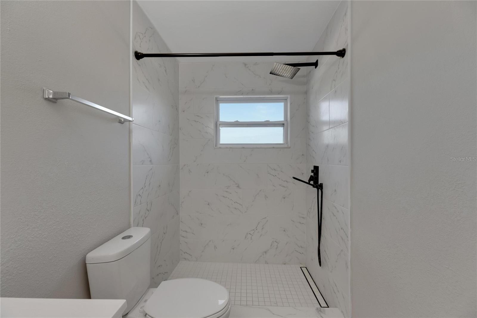 527 FOX RUN TRL, APOLLO BEACH, FL, 33572