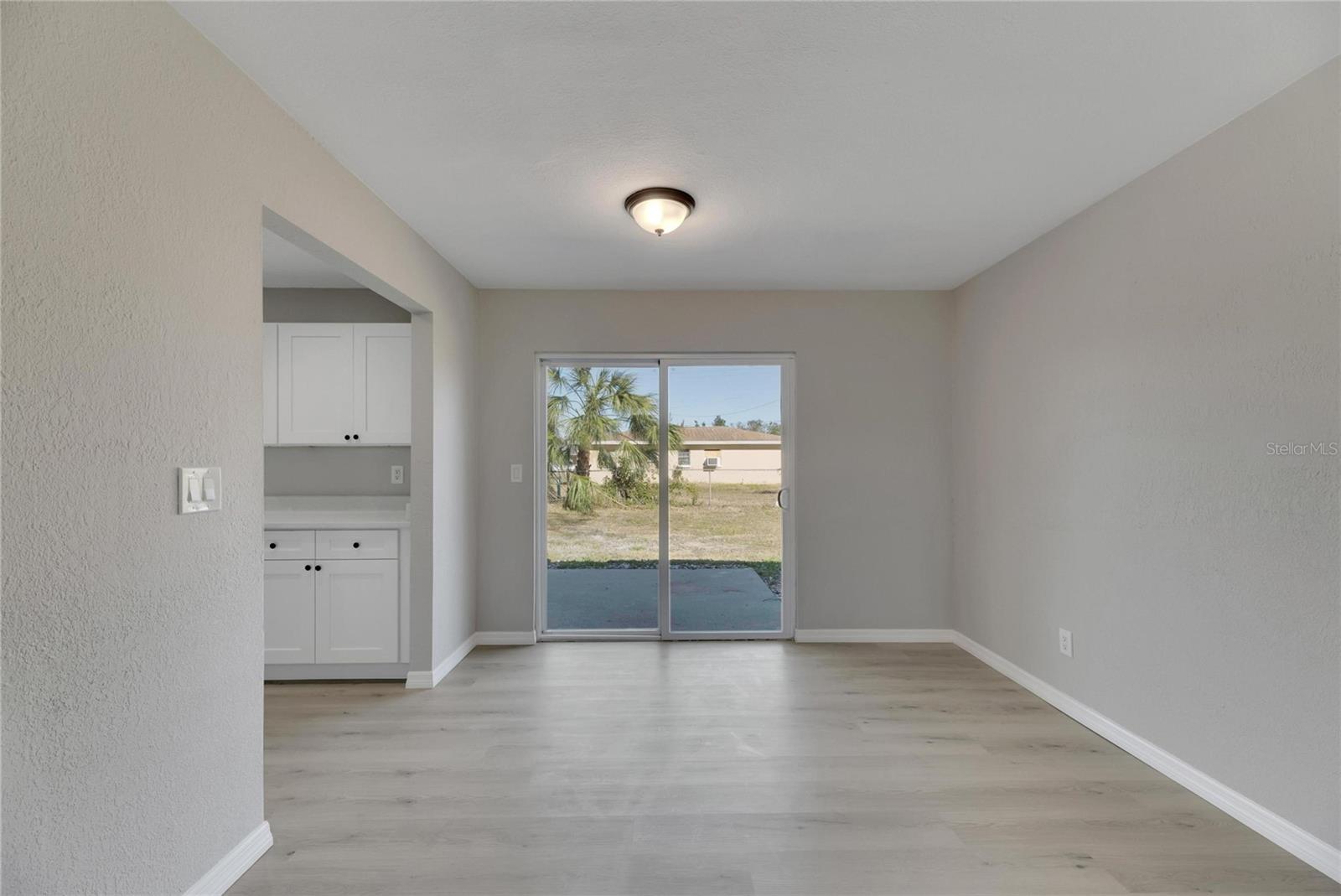 527 FOX RUN TRL, APOLLO BEACH, FL, 33572