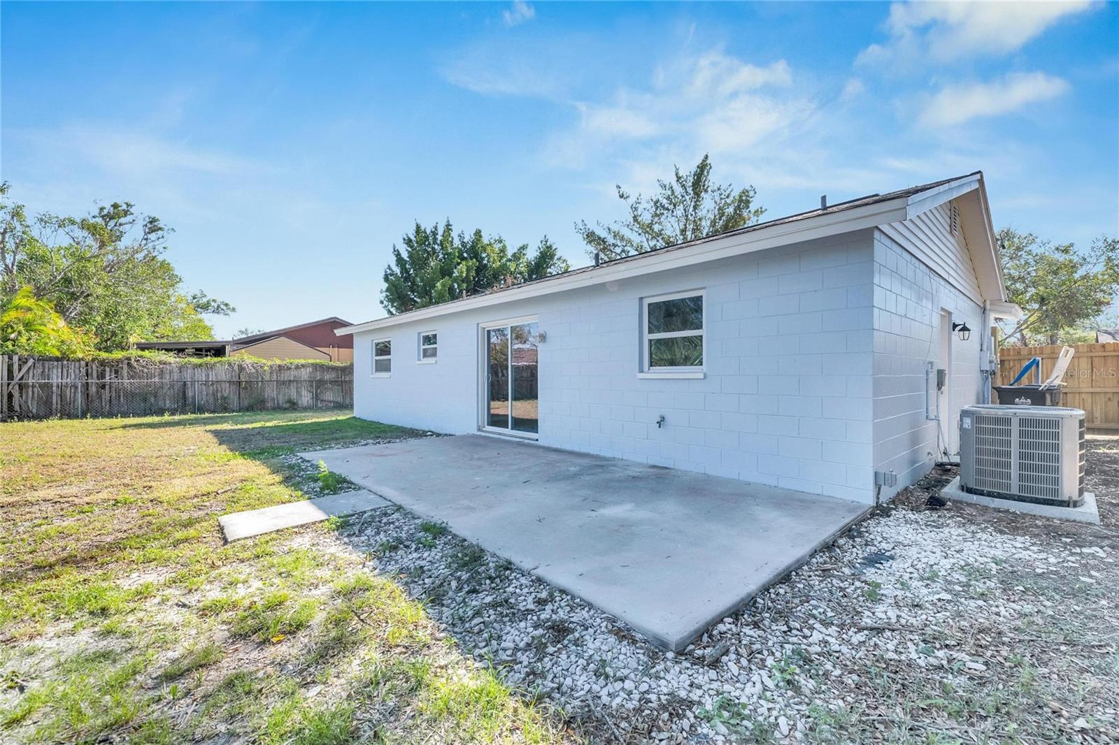 527 FOX RUN TRL, APOLLO BEACH, FL, 33572