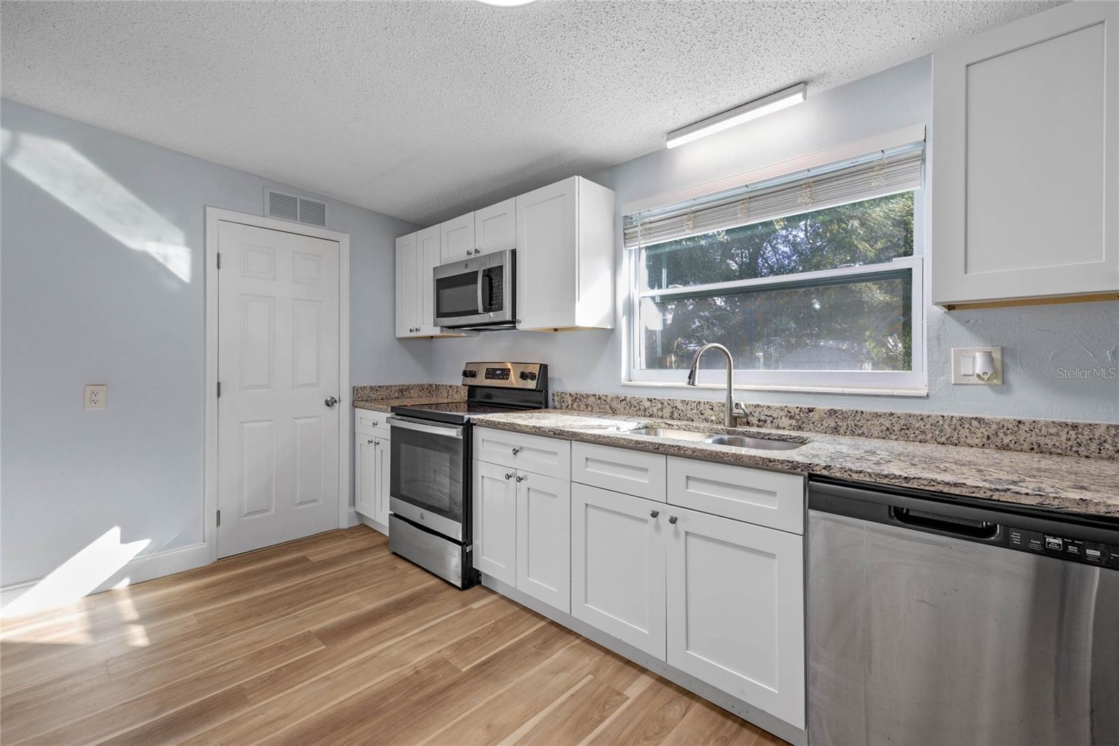 2418 34TH ST NW, WINTER HAVEN, FL, 33881