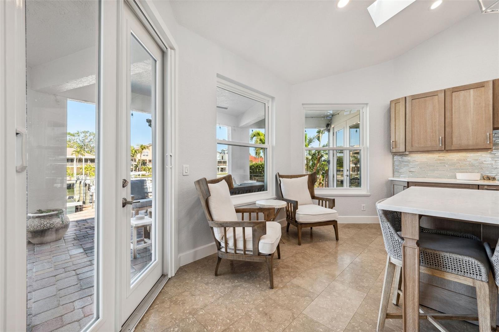 123 8TH ST E, TIERRA VERDE, FL, 33715