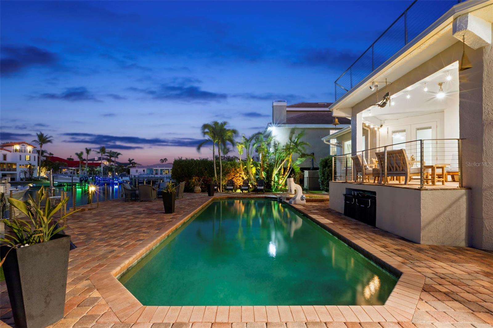 123 8TH ST E, TIERRA VERDE, FL, 33715