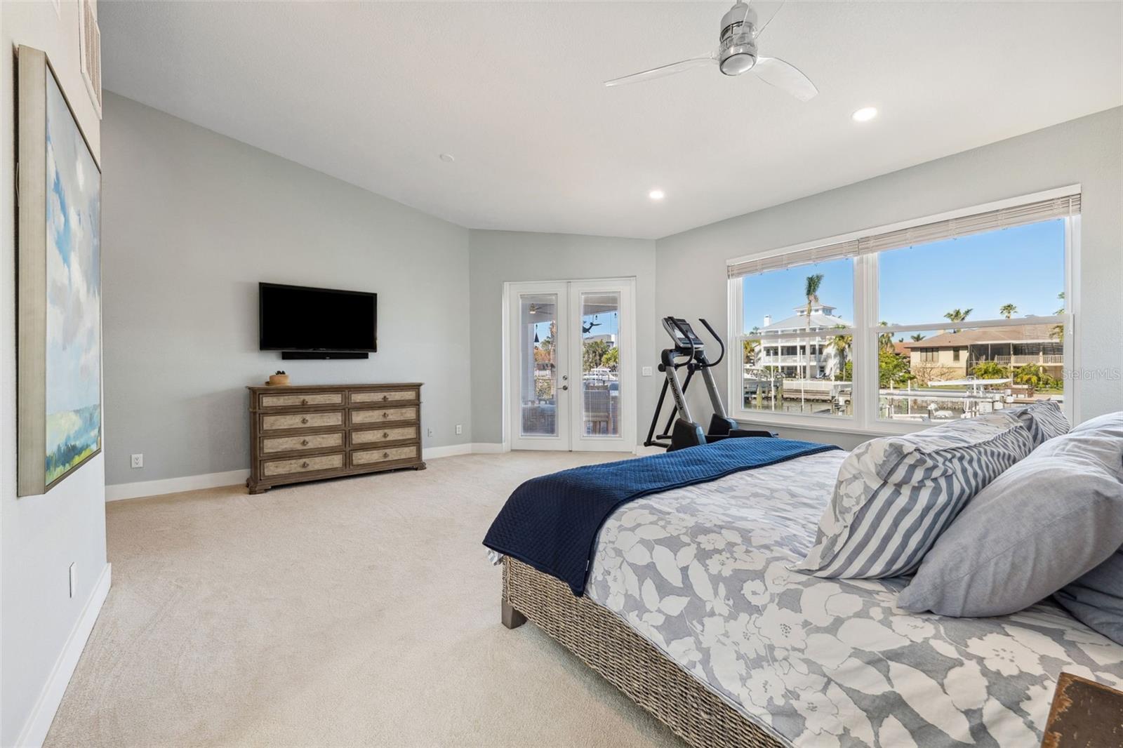 123 8TH ST E, TIERRA VERDE, FL, 33715