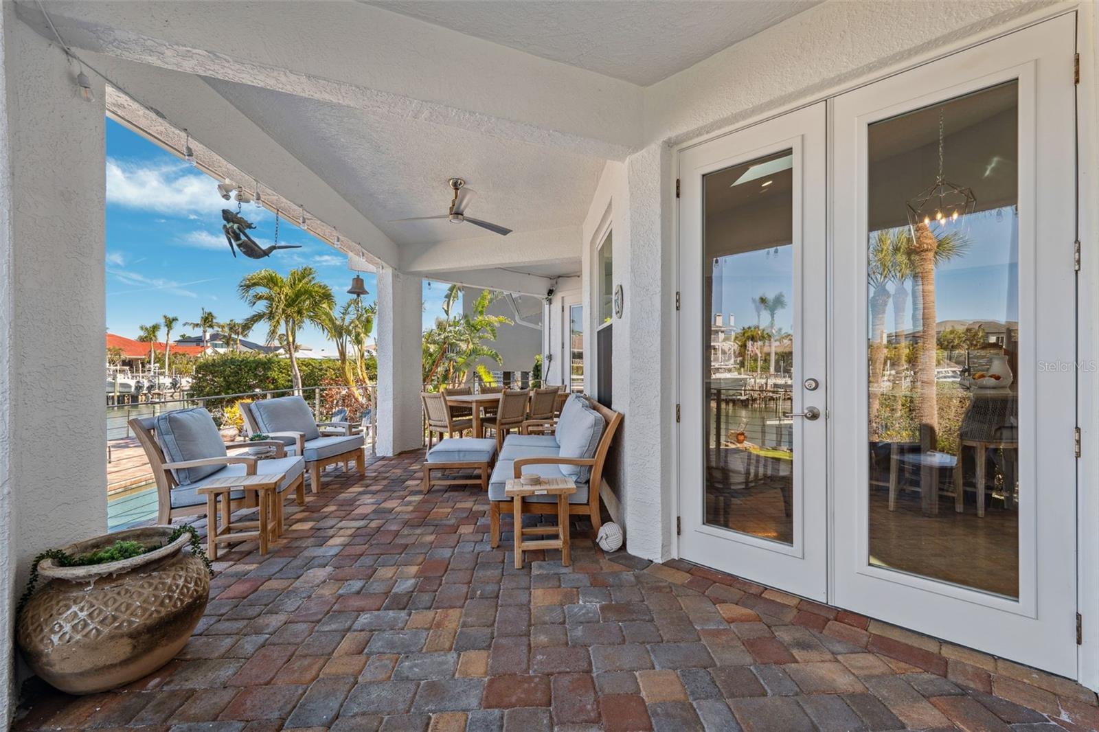 123 8TH ST E, TIERRA VERDE, FL, 33715