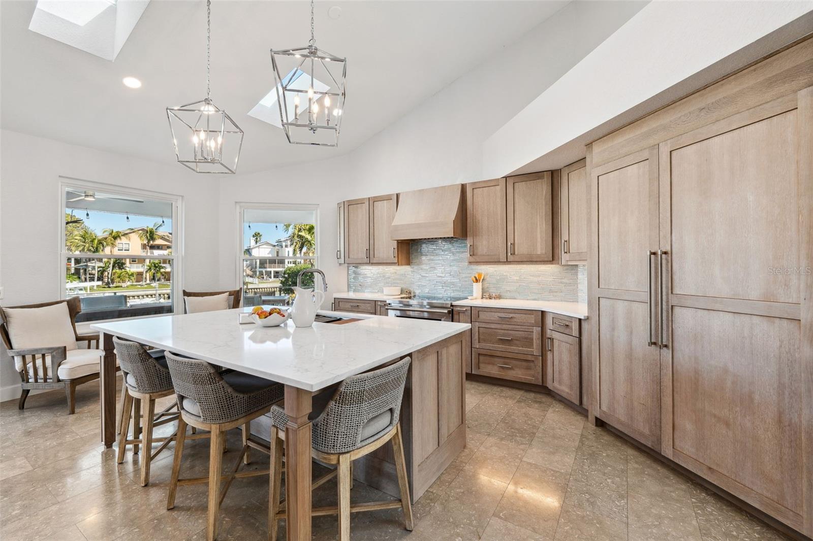 123 8TH ST E, TIERRA VERDE, FL, 33715