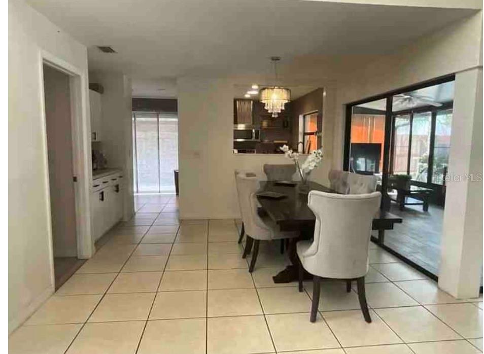 4414 STONEHENGE RD, TAMPA, FL, 33624