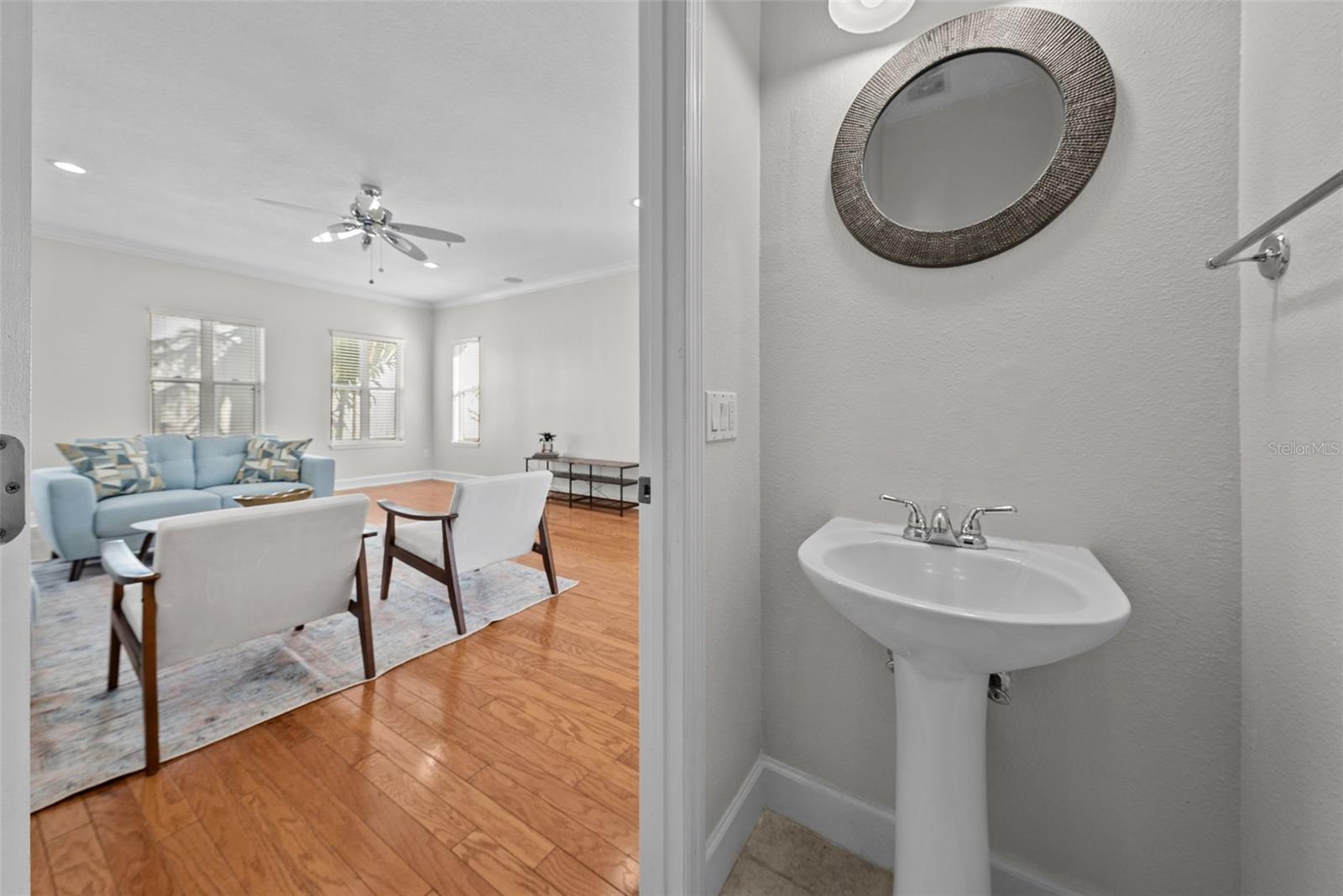 613 CASABELLA CIR, TAMPA, FL, 33609