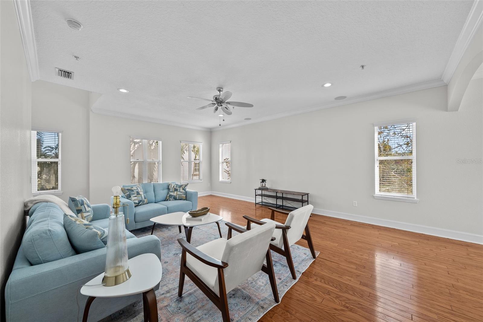 613 CASABELLA CIR, TAMPA, FL, 33609