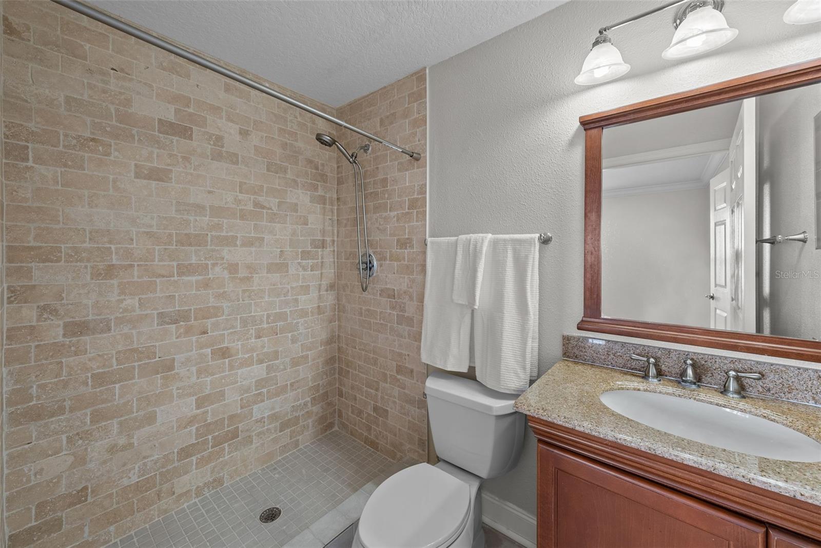 613 CASABELLA CIR, TAMPA, FL, 33609
