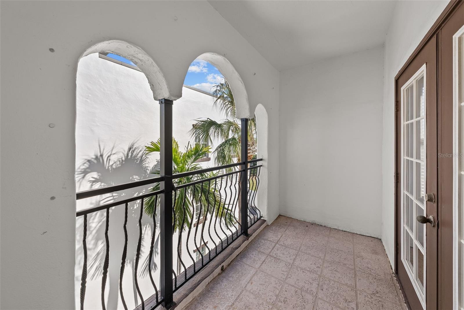613 CASABELLA CIR, TAMPA, FL, 33609