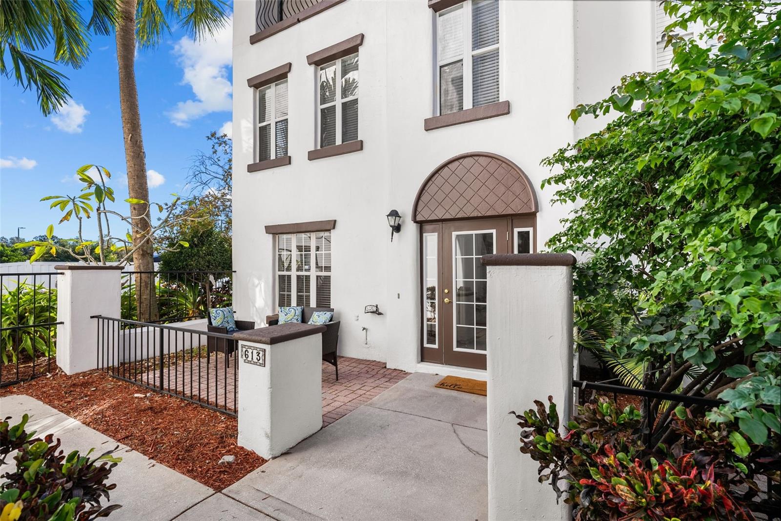 613 CASABELLA CIR, TAMPA, FL, 33609