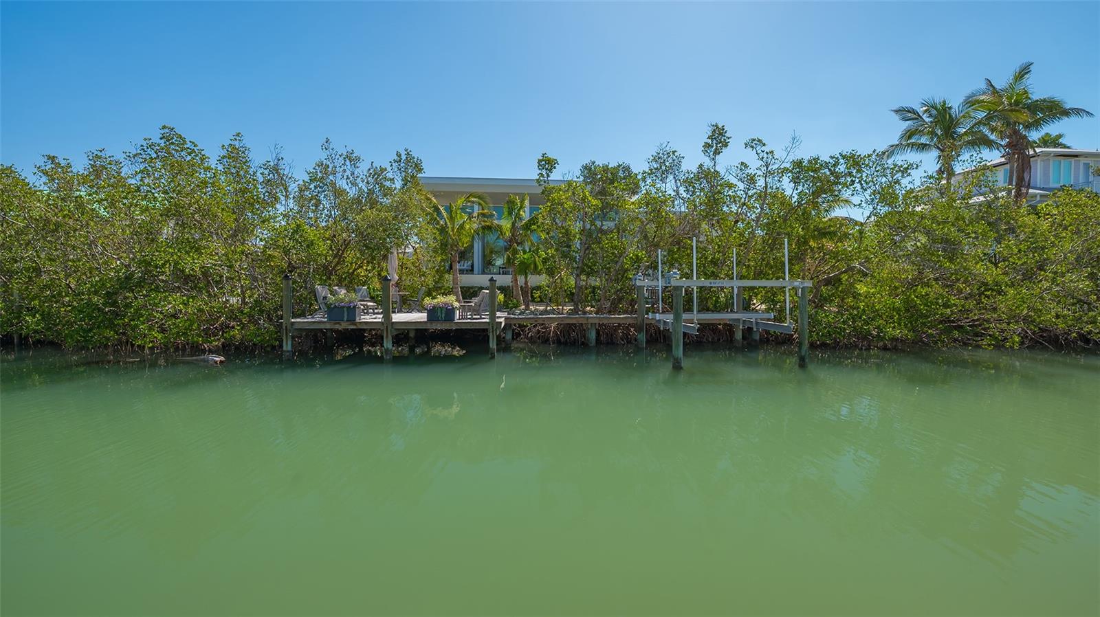 592 JUAN ANASCO DR, LONGBOAT KEY, FL, 34228