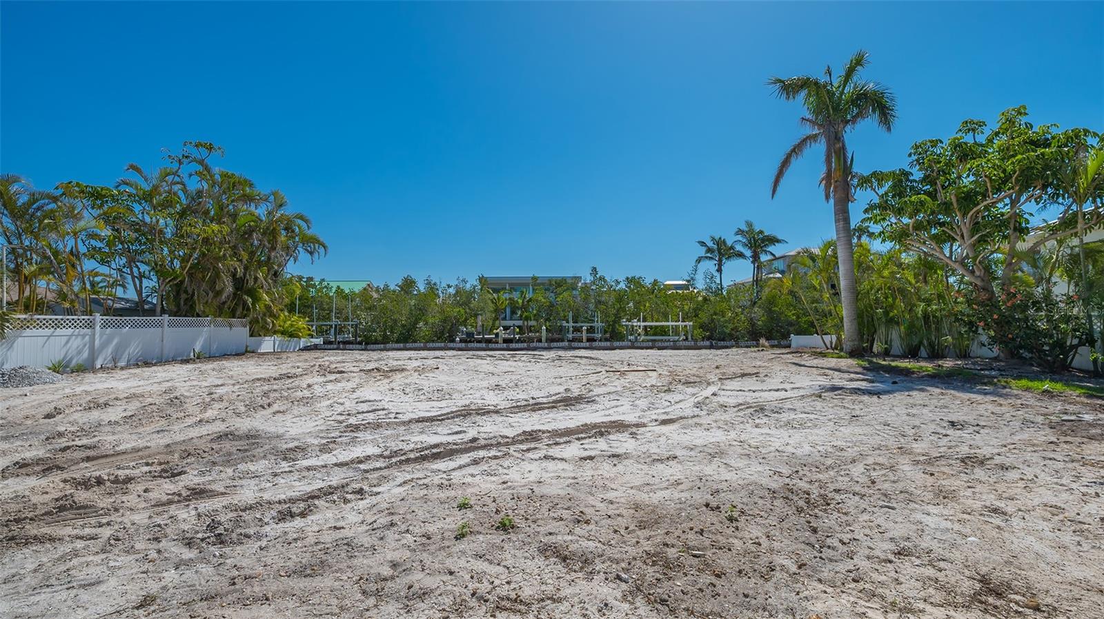 592 JUAN ANASCO DR, LONGBOAT KEY, FL, 34228