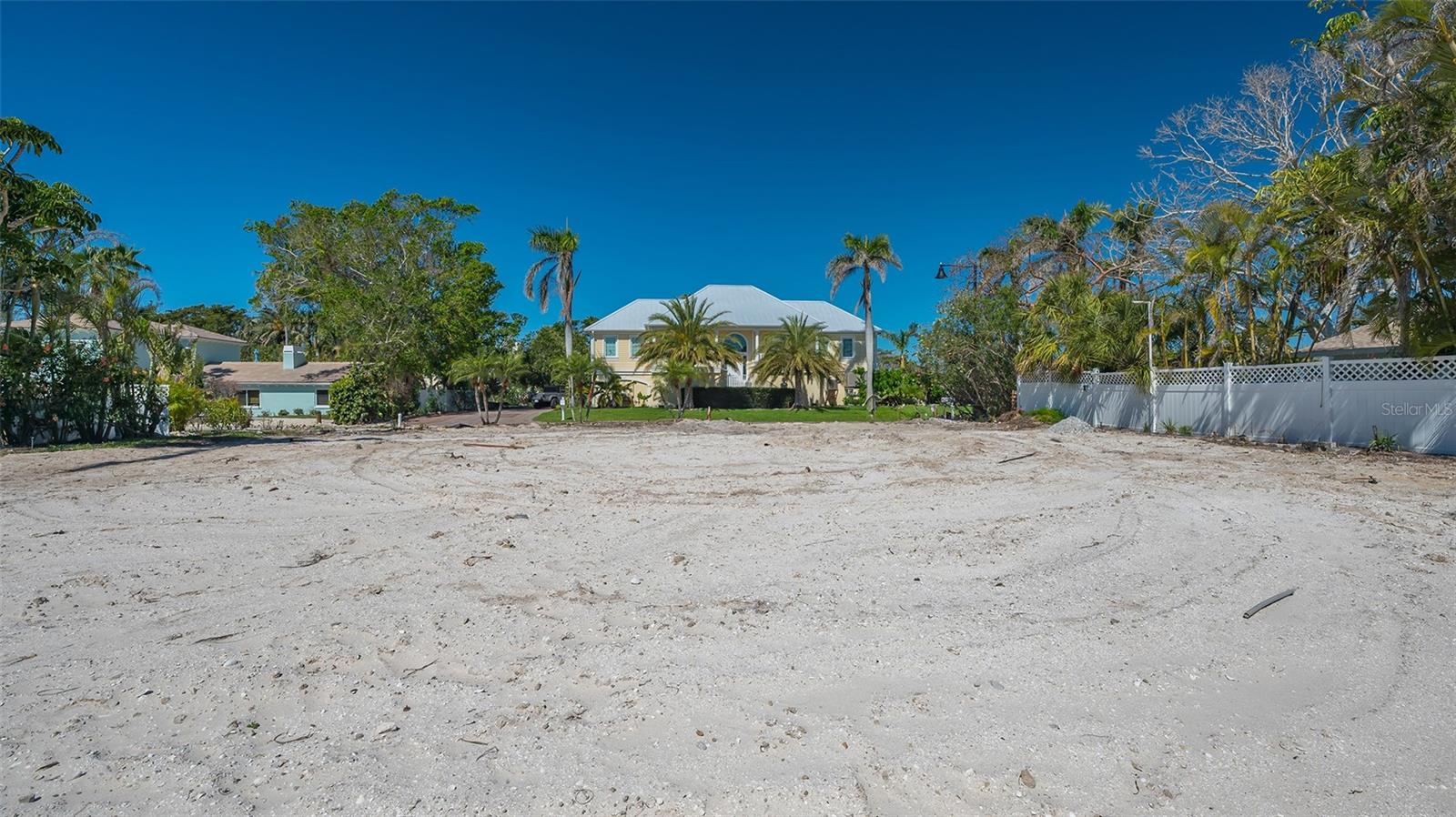 592 JUAN ANASCO DR, LONGBOAT KEY, FL, 34228