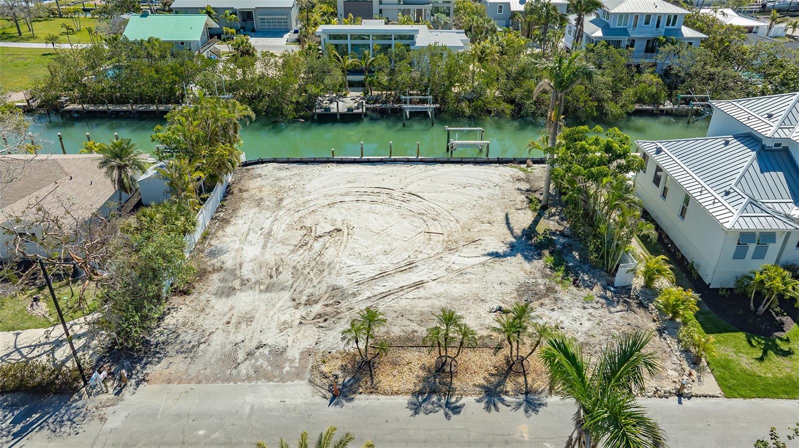 592 JUAN ANASCO DR, LONGBOAT KEY, FL, 34228