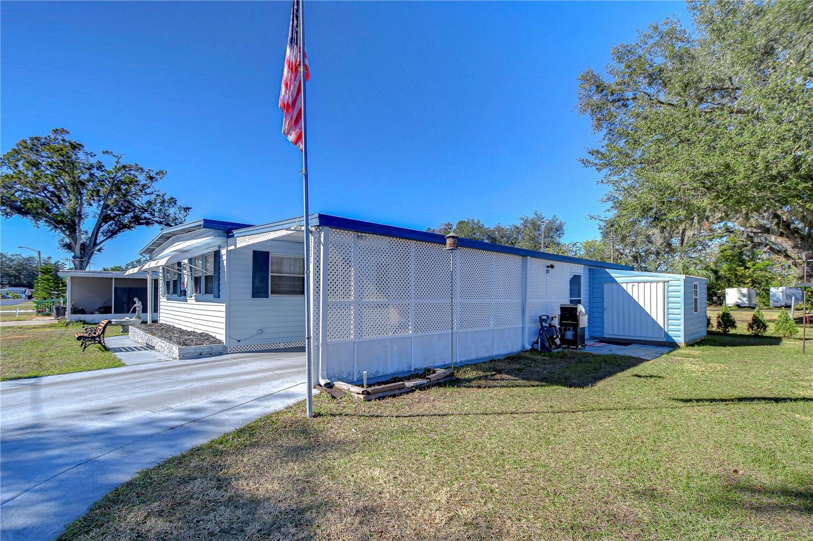 37331 HAMMOND DR, ZEPHYRHILLS, FL, 33541