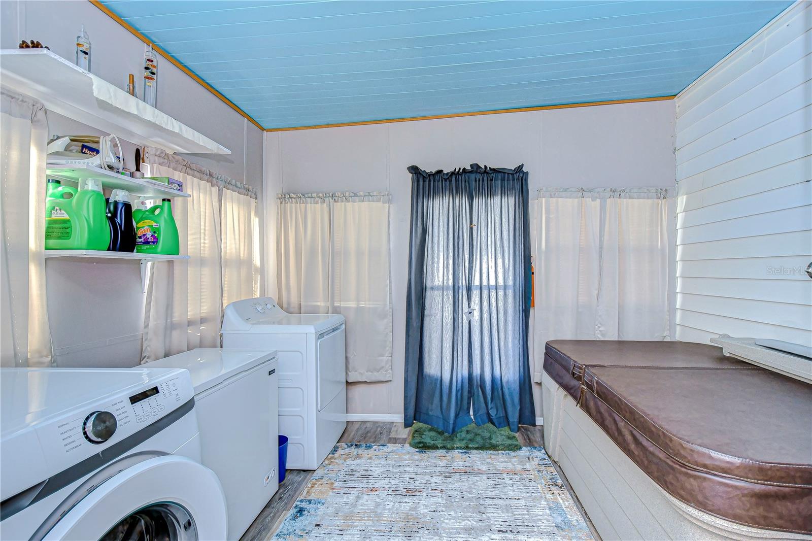 37331 HAMMOND DR, ZEPHYRHILLS, FL, 33541