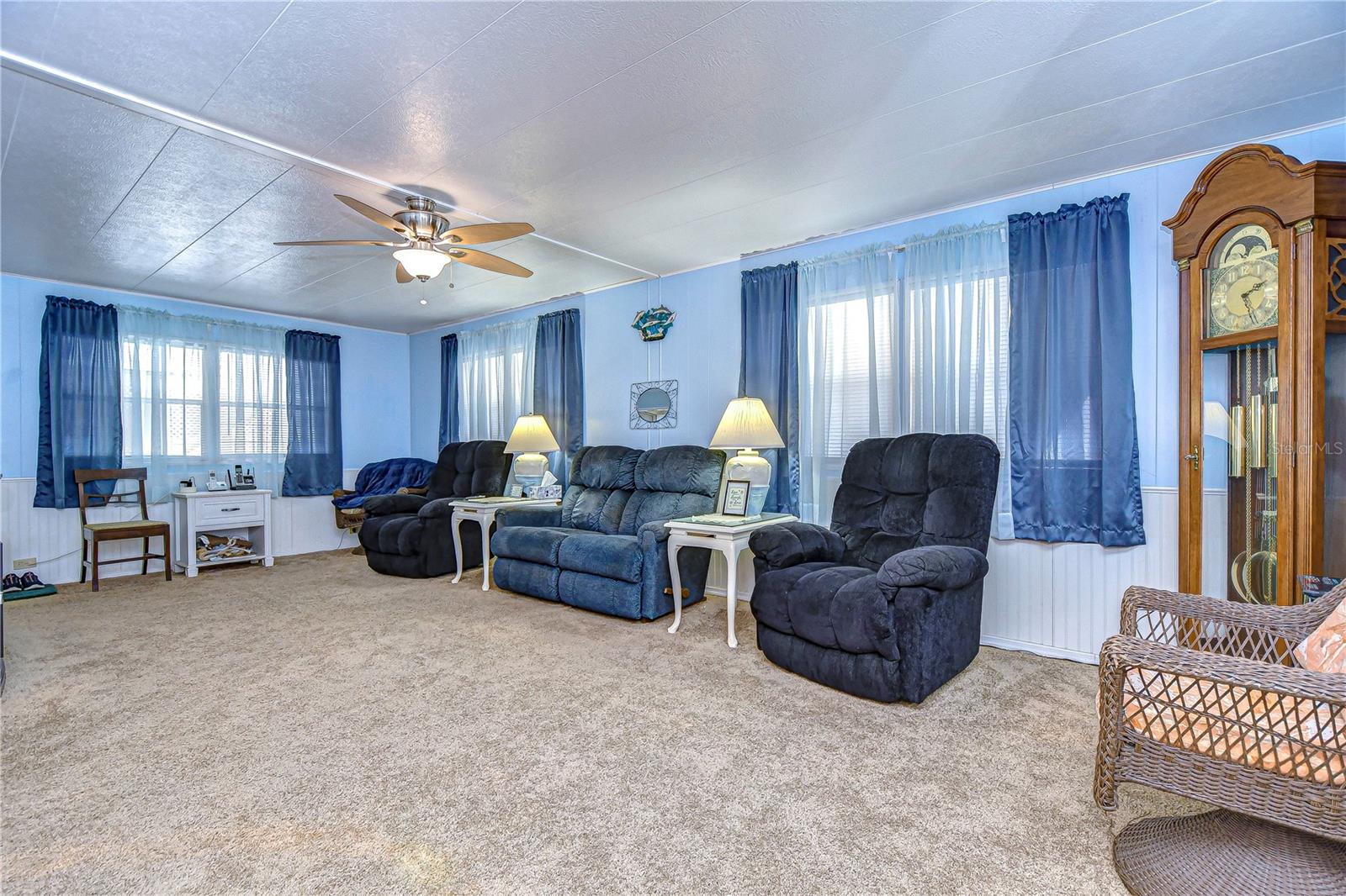 37331 HAMMOND DR, ZEPHYRHILLS, FL, 33541