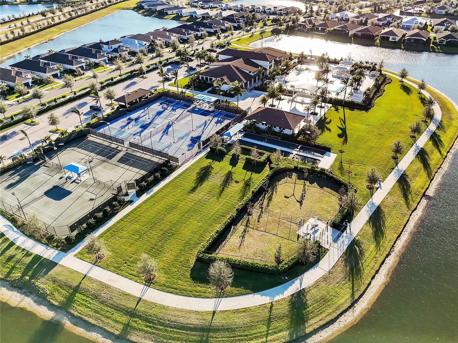 17424 CRESSWIND TER, BRADENTON, FL, 34211