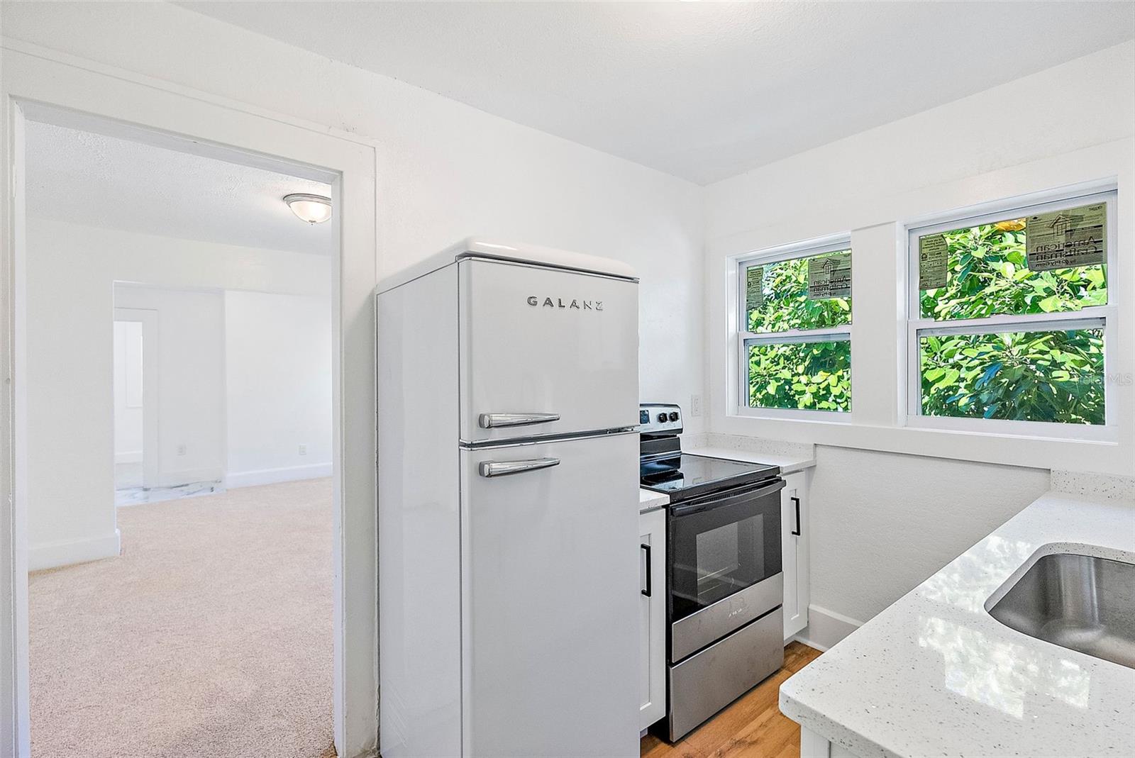2018 14TH ST S, ST PETERSBURG, FL, 33705