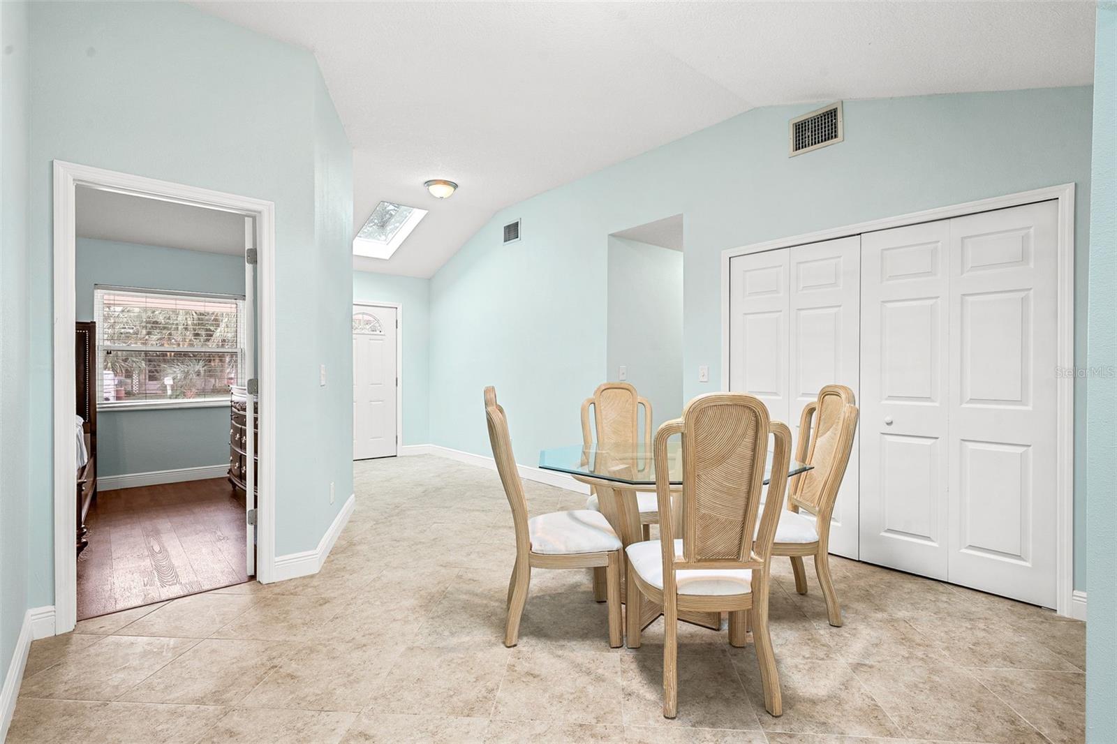 4110 W BAY VIEW AVE, TAMPA, FL, 33611