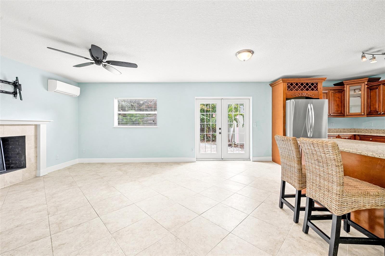 4110 W BAY VIEW AVE, TAMPA, FL, 33611
