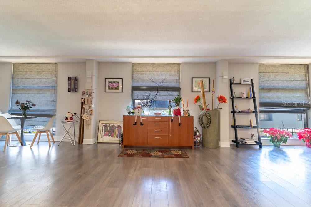 151 E WASHINGTON ST #201, ORLANDO, FL, 32801