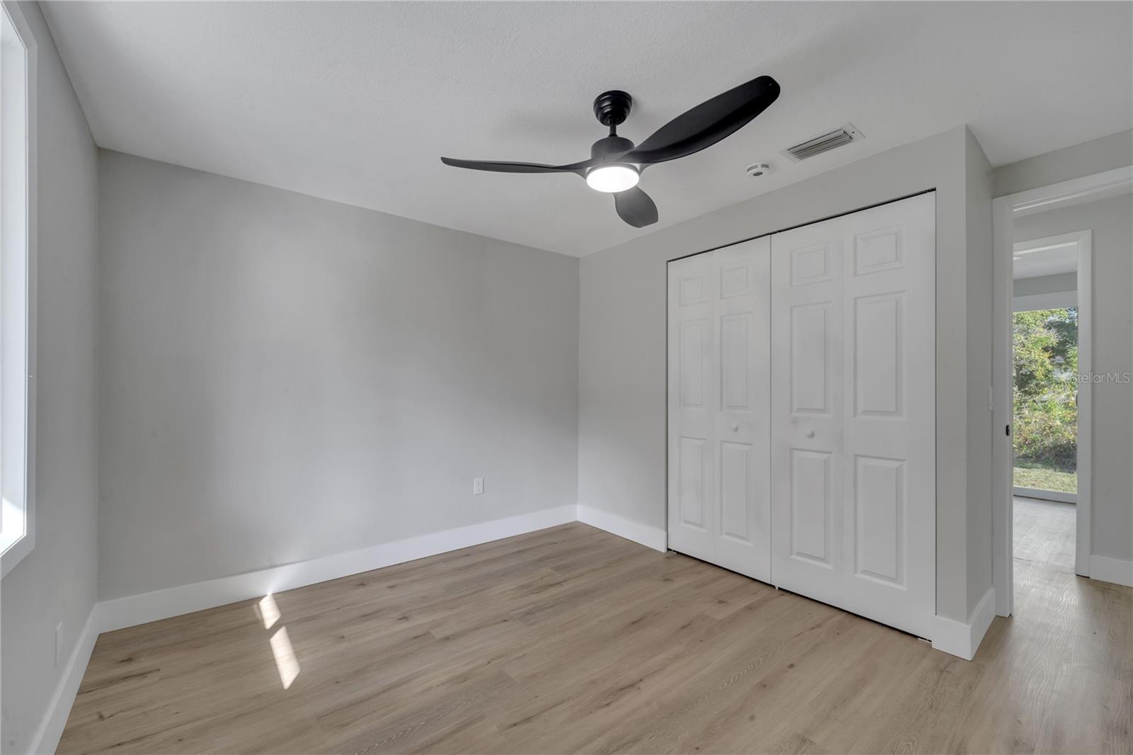 857 GLASGOW AVE, DELTONA, FL, 32738