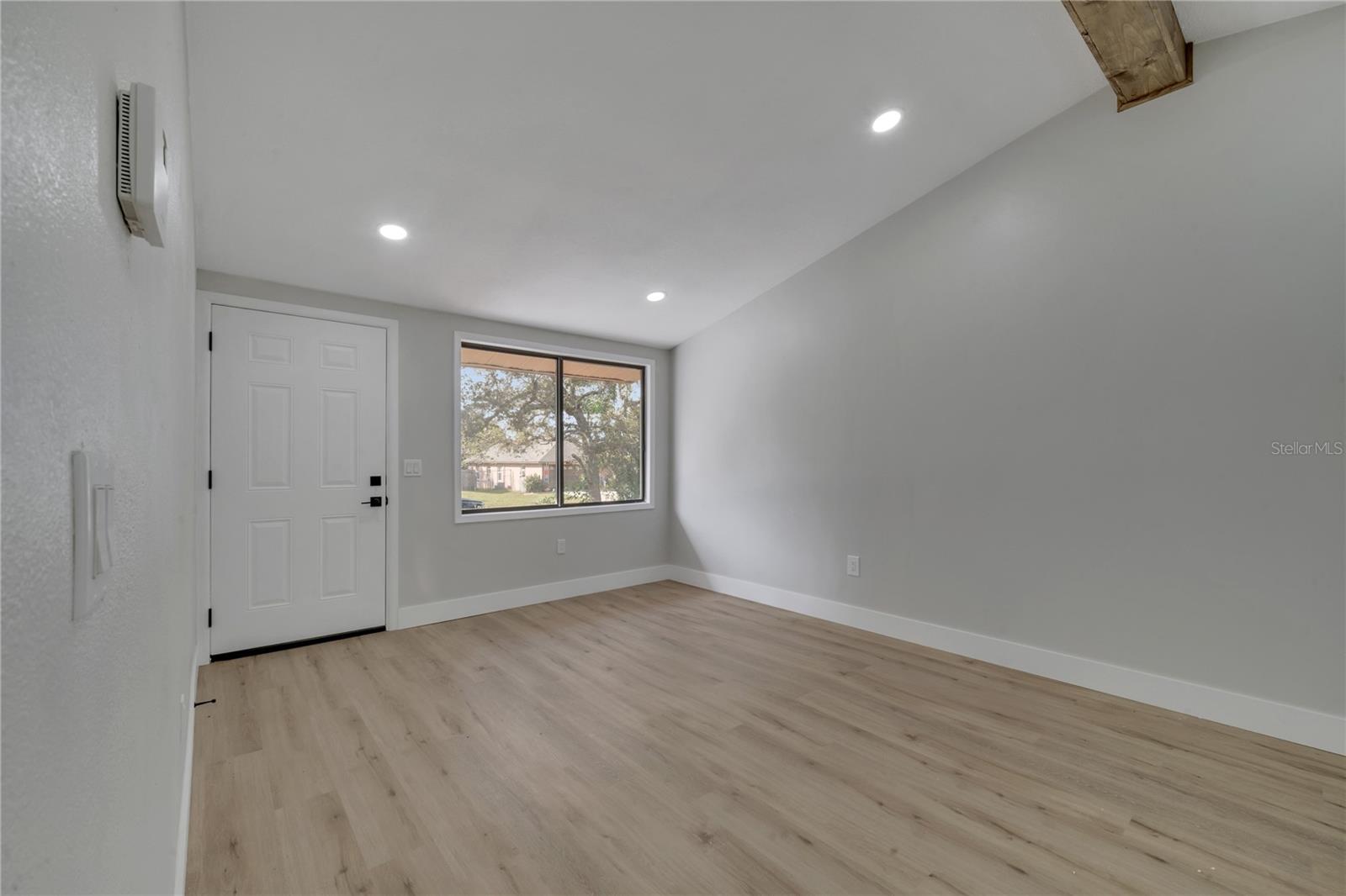 857 GLASGOW AVE, DELTONA, FL, 32738