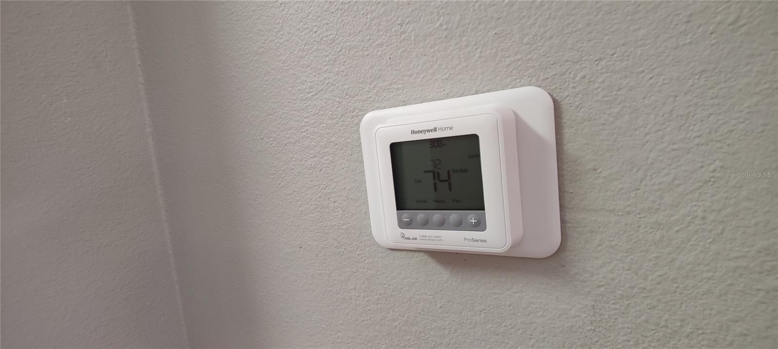 702 S GRAND HWY, CLERMONT, FL, 34711