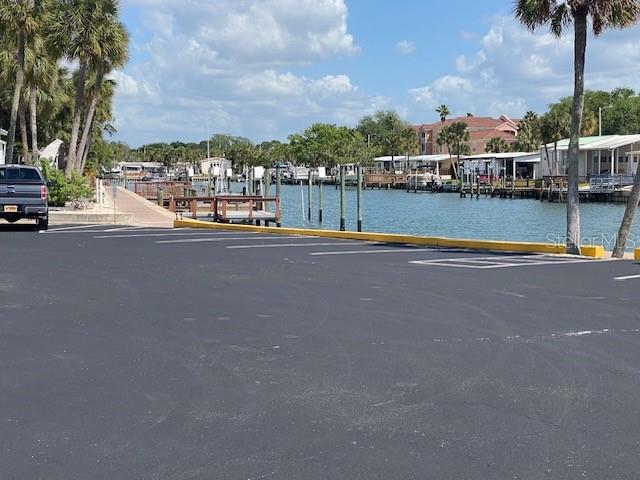 4851 W GANDY BLVD #B10L30, TAMPA, FL, 33611