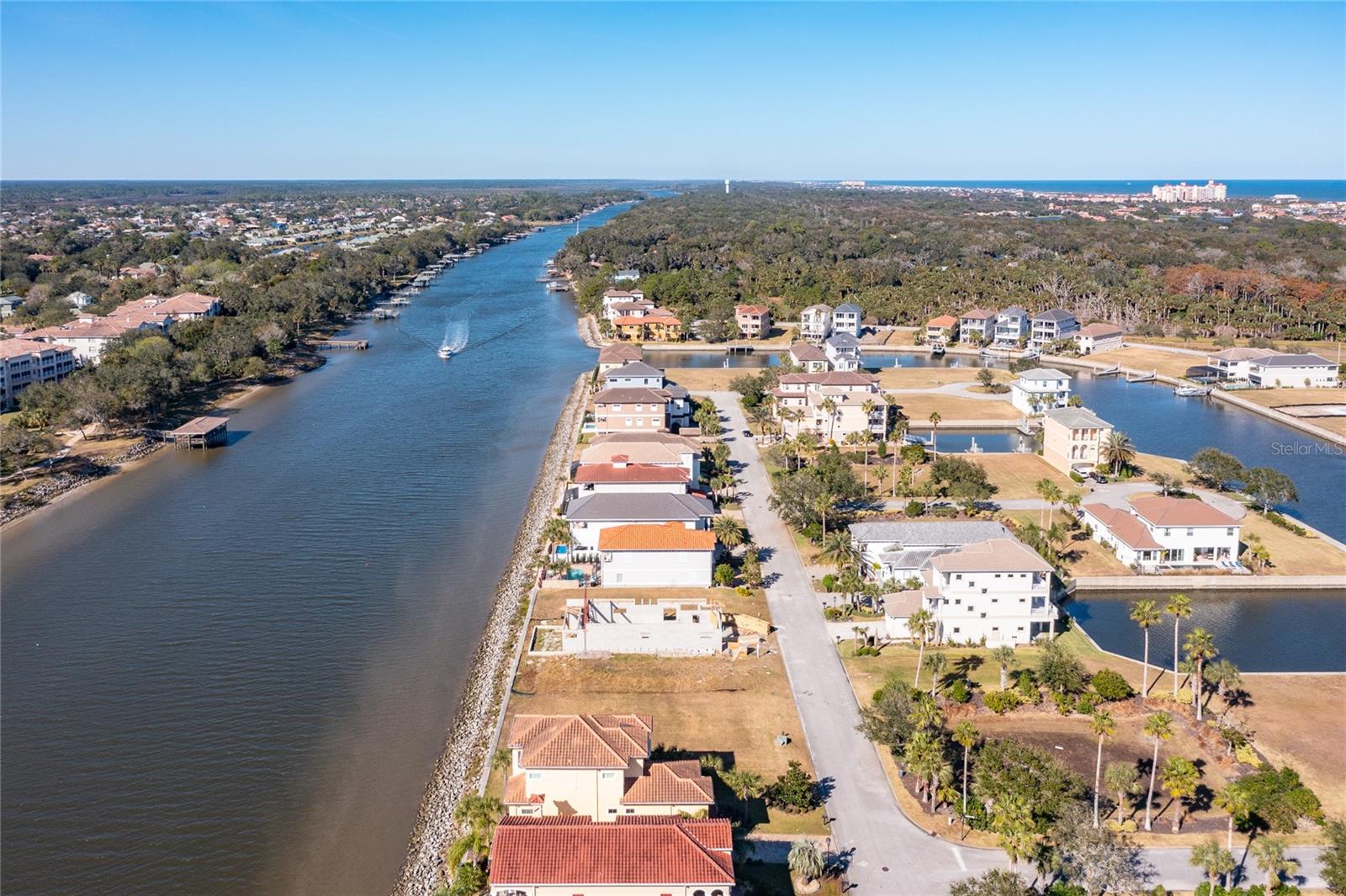 276 YACHT HARBOR DR, PALM COAST, FL, 32137