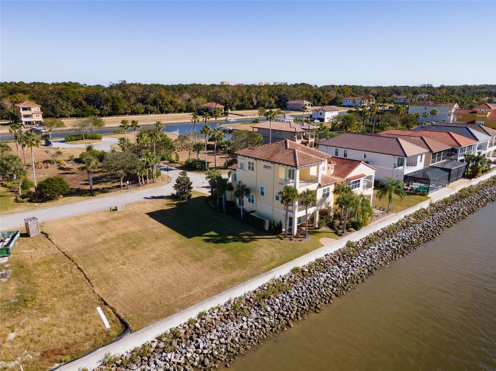 276 YACHT HARBOR DR, PALM COAST, FL, 32137