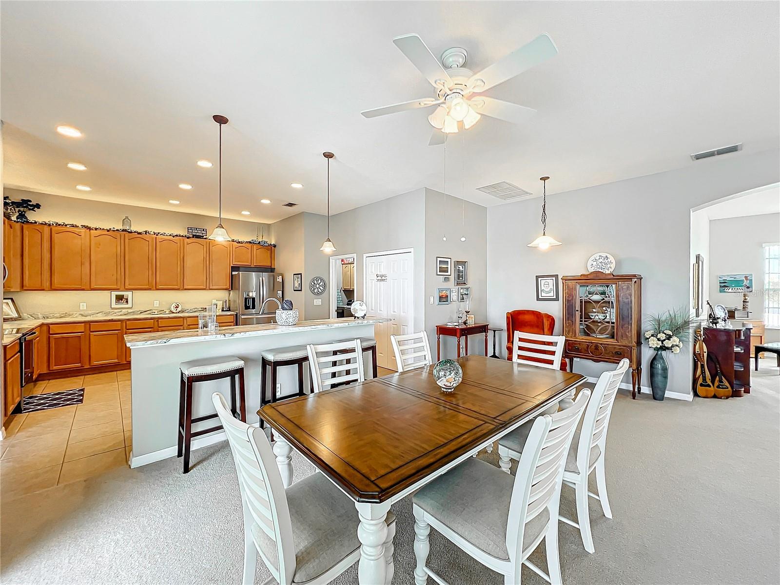 25516 LAUREL VALLEY RD, LEESBURG, FL, 34748