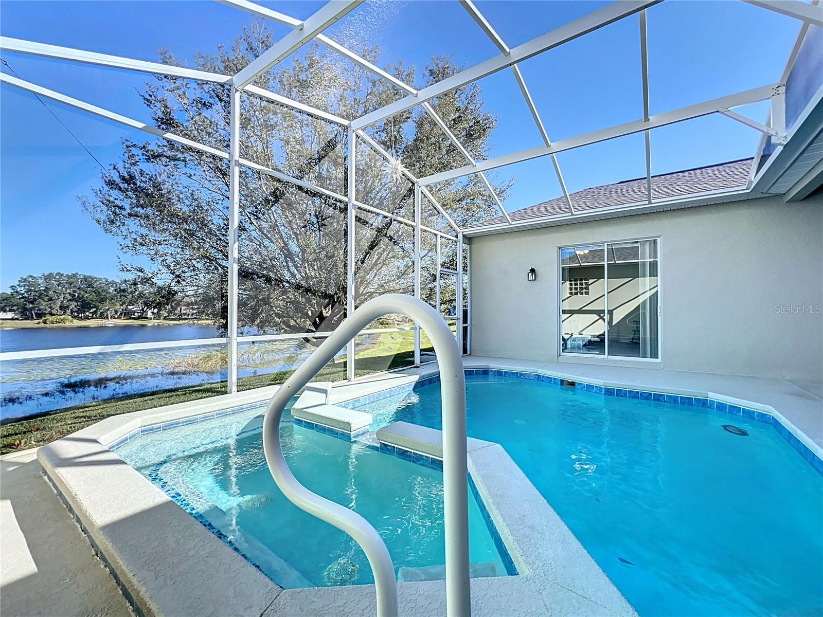25516 LAUREL VALLEY RD, LEESBURG, FL, 34748