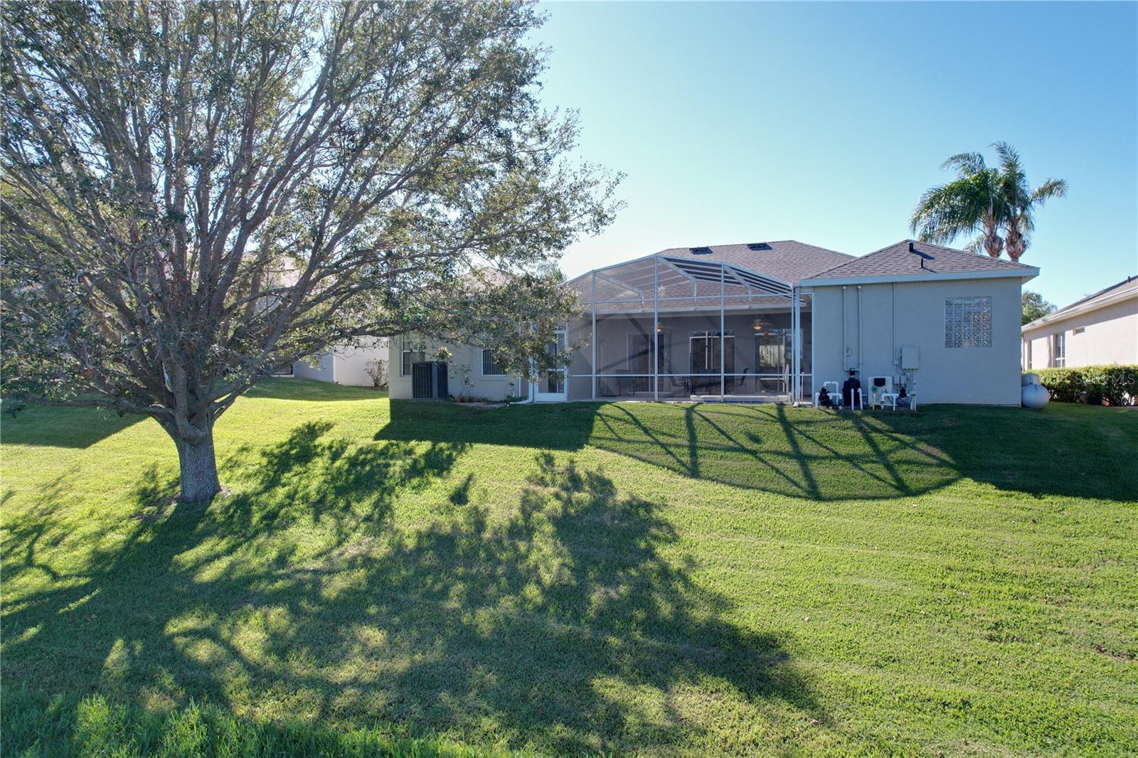 25516 LAUREL VALLEY RD, LEESBURG, FL, 34748