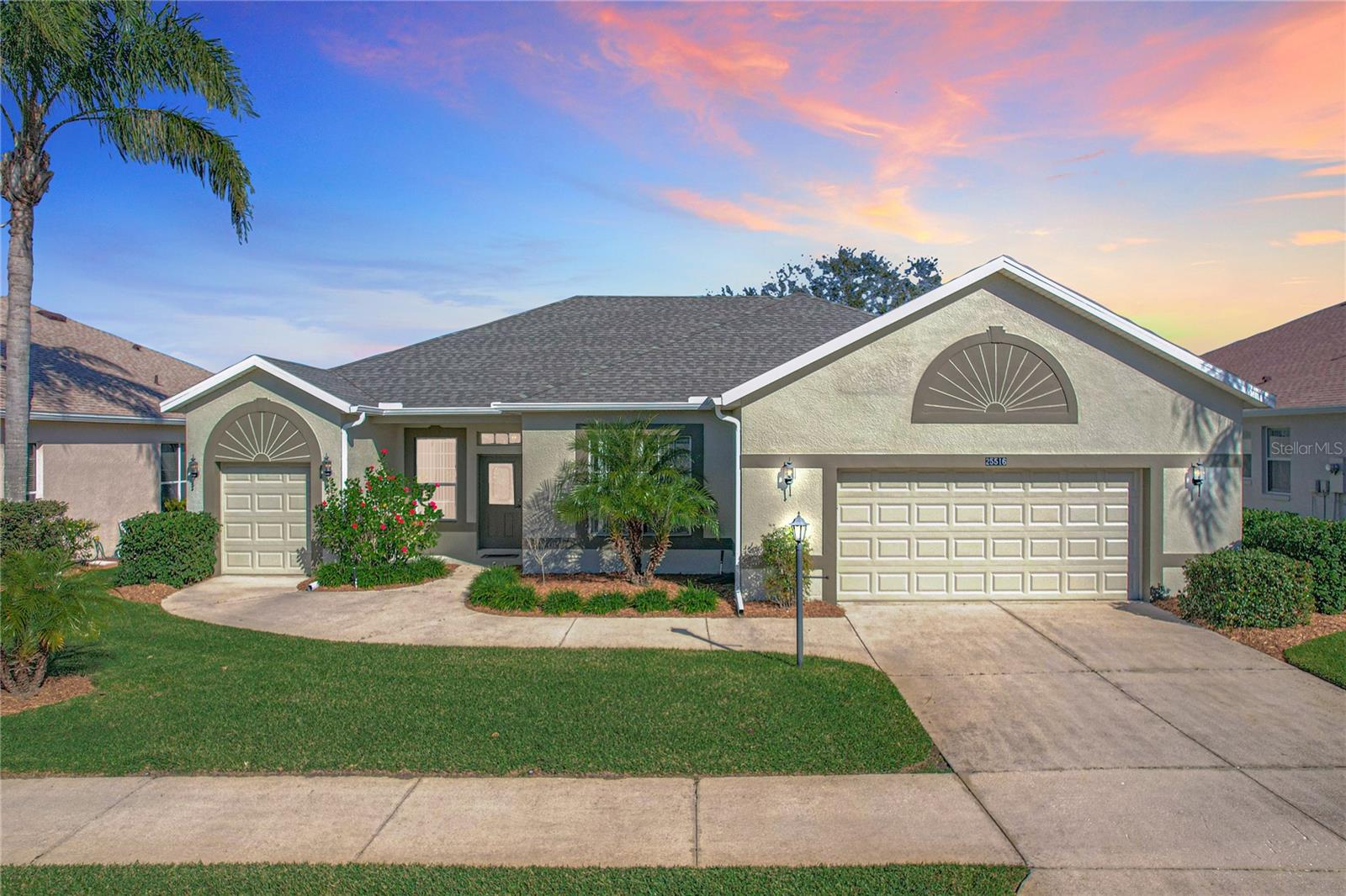 25516 LAUREL VALLEY RD, LEESBURG, FL, 34748