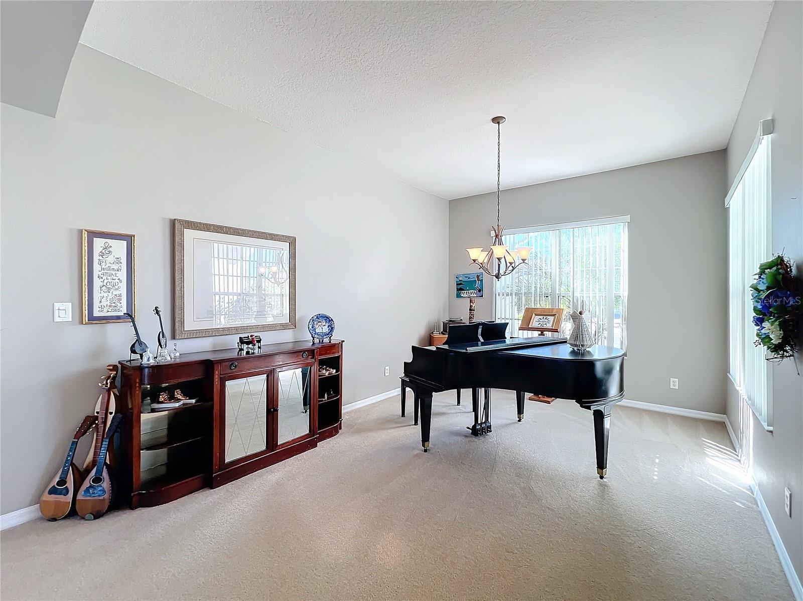 25516 LAUREL VALLEY RD, LEESBURG, FL, 34748