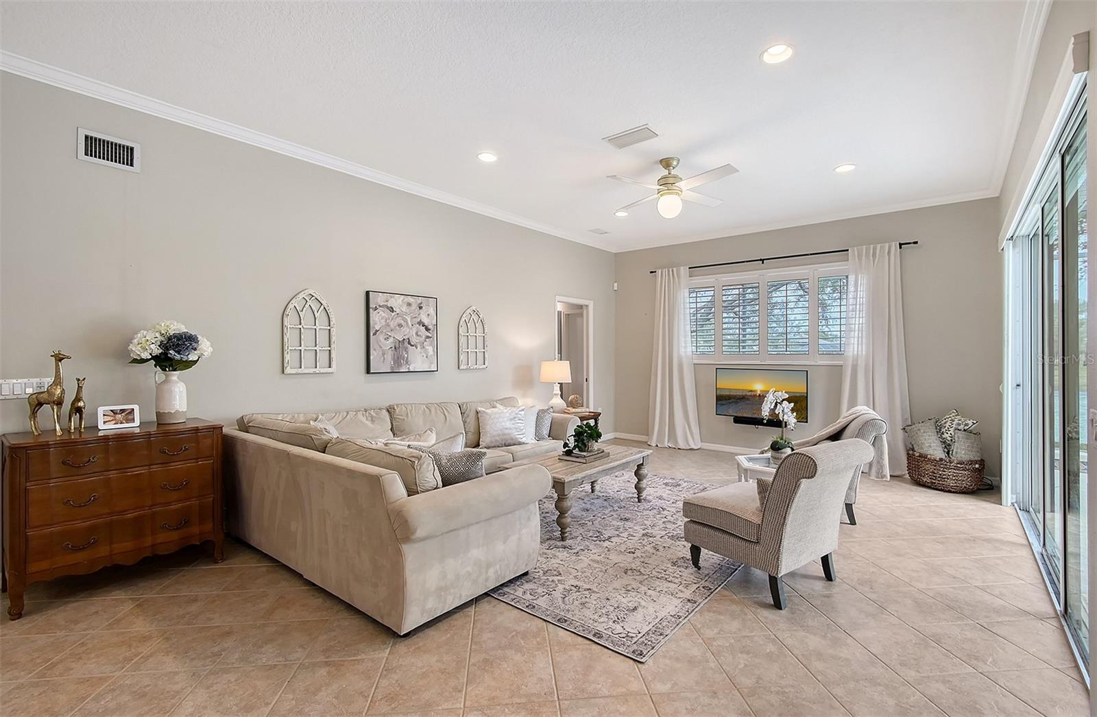 6476 ROYAL TERN CIR, LAKEWOOD RANCH, FL, 34202
