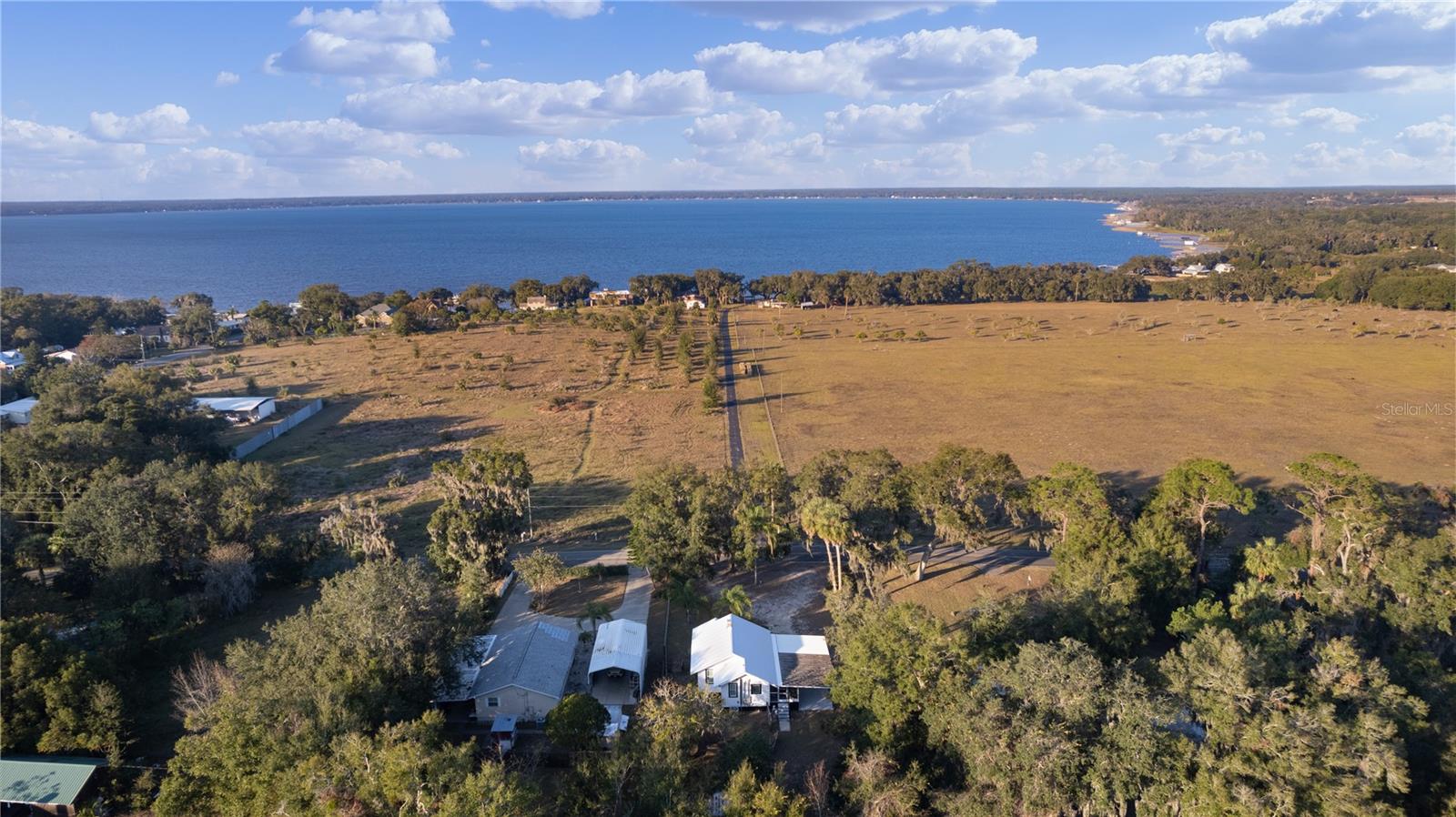 13536 SE SUNSET HARBOR RD, WEIRSDALE, FL, 32195