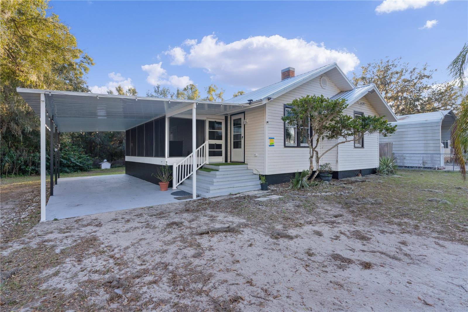 13536 SE SUNSET HARBOR RD, WEIRSDALE, FL, 32195