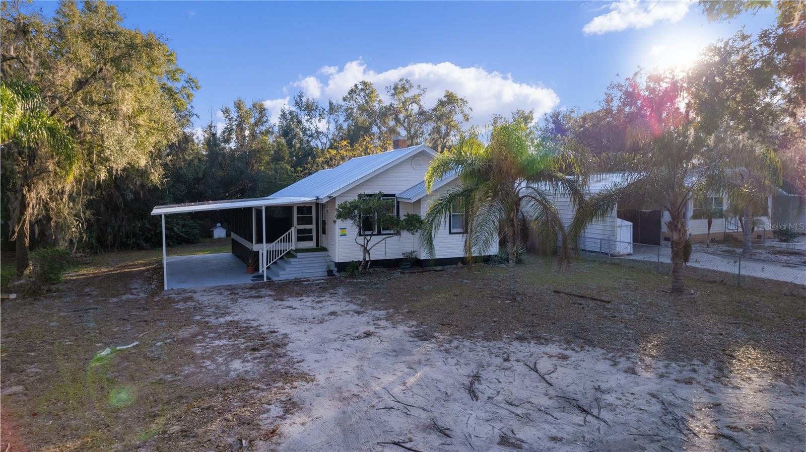 13536 SE SUNSET HARBOR RD, WEIRSDALE, FL, 32195